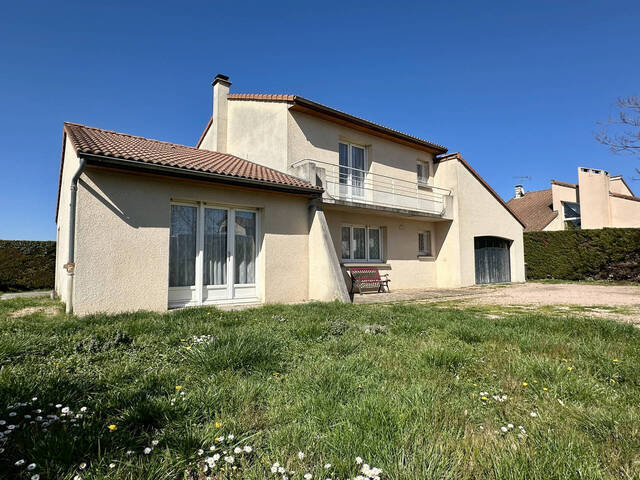 Buy House maison 5 rooms 148.82 m² Beaumont 63110