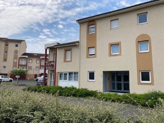 Rent Apartment appartement 3 rooms 64 m² Aubière 63170