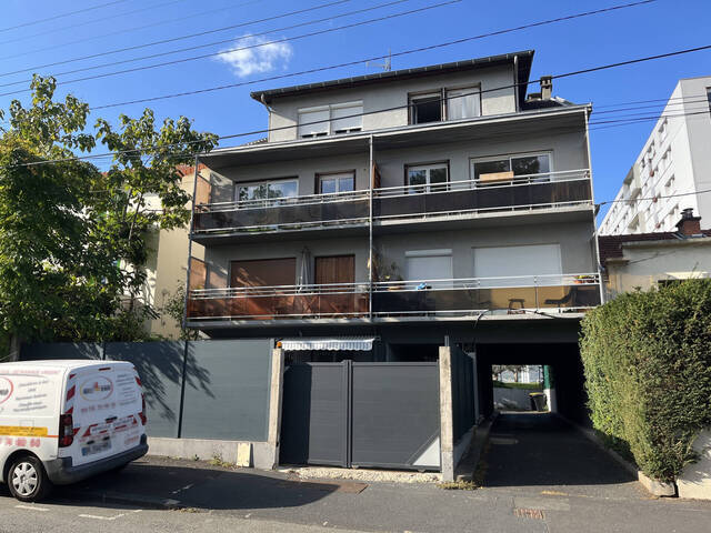 Buy Apartment appartement 3 rooms 53 m² Clermont-Ferrand 63000