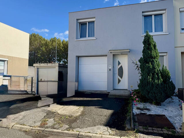 Vente Maison 6 pièces 111 m² Clermont-Ferrand 63100