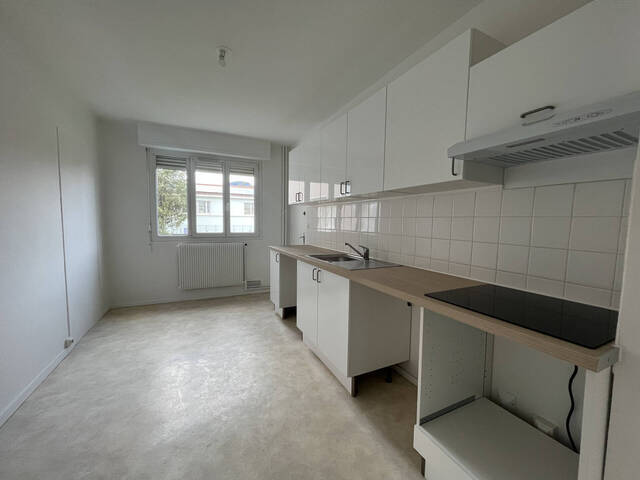 Location Appartement 3 pièces 82 m² Beaumont 63110