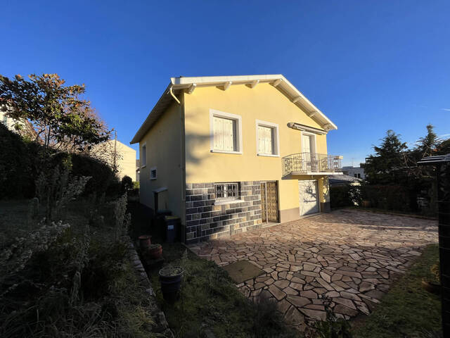 Rent House maison 4 rooms 114 m² Clermont-Ferrand 63100