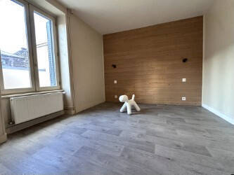 Rent House maison de village 4 rooms 80 m² Royat 63130