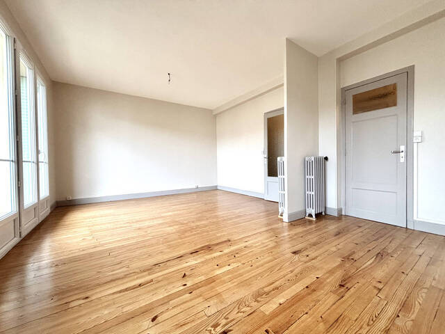 Vente Appartement 4 pièces 66.92 m² Clermont-Ferrand 63000