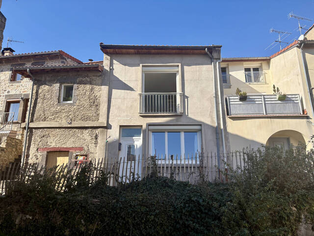 Vente Maison 5 pièces 100 m² Ceyrat 63122