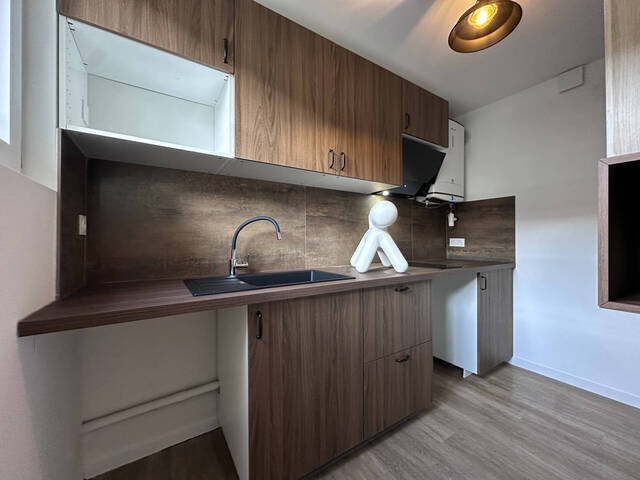 Location Appartement studio 1 pièce 27.74 m² Clermont-Ferrand 63000