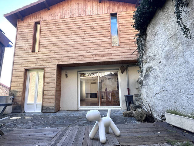 Location Maison de village 4 pièces 105.4 m² Chanonat 63450