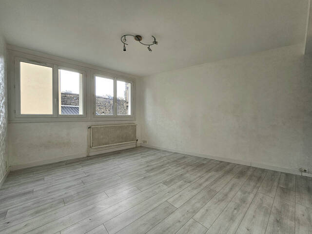 Rent Apartment appartement 2 rooms 34 m² Beaumont 63110