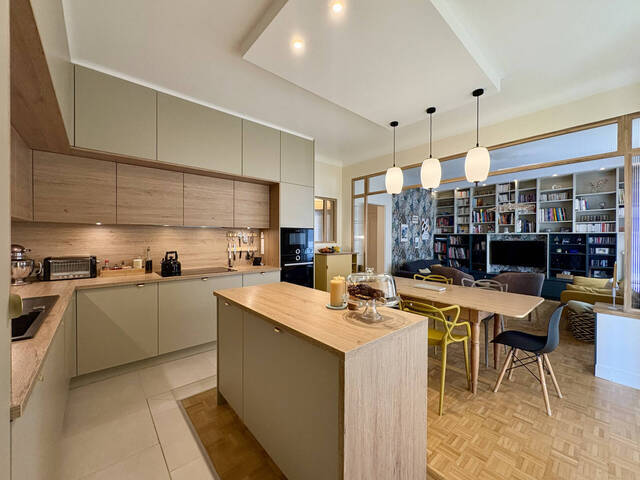 Vente Appartement 6 pièces 122.78 m² Clermont-Ferrand 63000