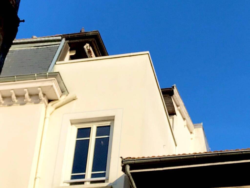 Vendu Appartement 5 pièces 160 m² Bourg-en-Bresse 01000