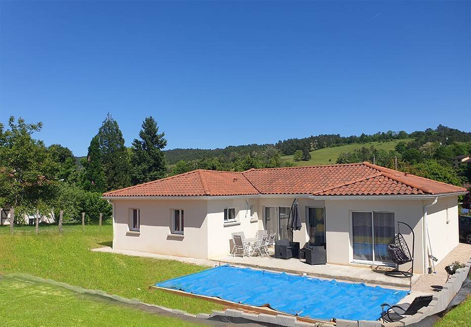 Buy House maison 6 rooms 125 m² Meillonnas 01370