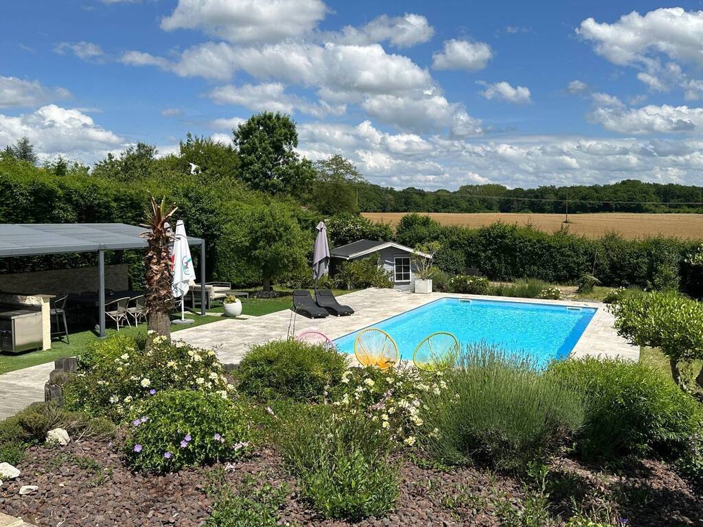 Vente Maison de ville 5 pièces 112 m² Bourg-en-Bresse 01000