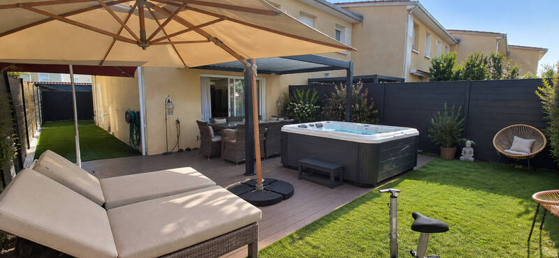 Maison 4 pièces 100 m² · à Bourg-en-Bresse · 100 m² · 398 000 €