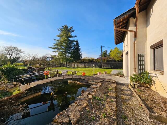 Vente Maison 6 pièces 128 m² Bourg-en-Bresse 01000