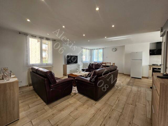 Vente Maison 6 pièces 119.86 m² Bourg-en-Bresse 01000