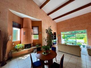 Vente Maison d'architecte 6 pièces 212 m² Bourg-en-Bresse 01000