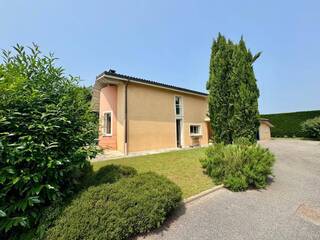 Vente Maison d'architecte 6 pièces 212 m² Bourg-en-Bresse 01000