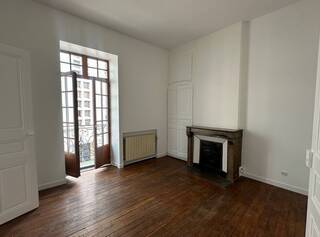 Buy Apartment appartement 2 rooms Bourg-en-Bresse 01000