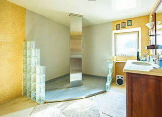 Vente Maison fermette 8 pièces 240 m² Bourg-en-Bresse 01000