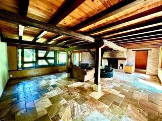 Vente Maison fermette 8 pièces 240 m² Bourg-en-Bresse 01000