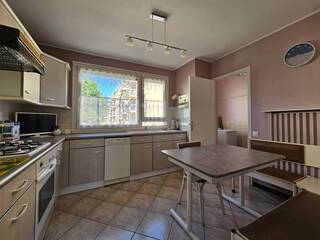 Vente Appartement 4 pièces 75 m² Bourg-en-Bresse 01000
