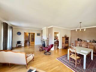 Vente Maison de ville 8 pièces 212 m² Saint-Denis-lès-Bourg 01000