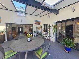 Vente Maison d'architecte 7 pièces 203 m² Bourg-en-Bresse 01000