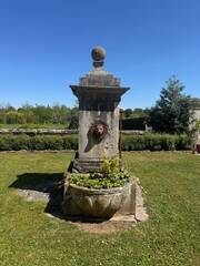 Vente Maison 10 pièces 380 m² Bourg-en-Bresse 01000