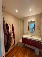 Vente Appartement 4 pièces 104 m² Bourg-en-Bresse 01000