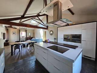 Vente Appartement 4 pièces 111 m² Saint-Germain-au-Mont-d'Or 69650