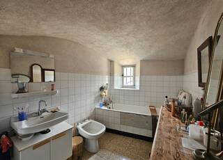 Vente Maison de ville 12 pièces 313 m² Cerdon 01450