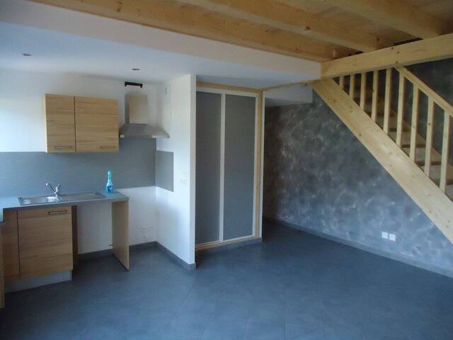 Rent Apartment appartement 3 rooms Cluses 74300
