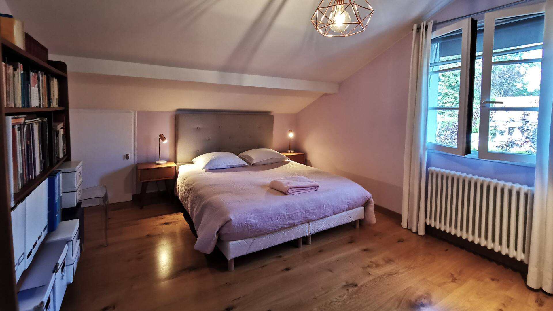 Immobilier à FerneyVoltaire, PrévessinMoëns, Gex, SaintGenisPouilly