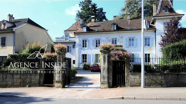 Rent House maison ancienne 8 rooms 180 m² Ferney-Voltaire 01210 CENTRE VILLE