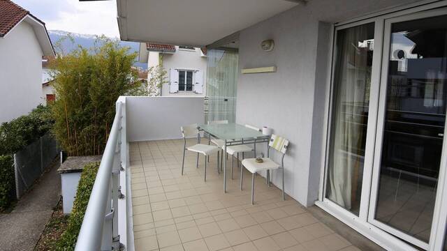 Rent Apartment appartement 3 rooms 74.68 m² Saint-Genis-Pouilly 01630
