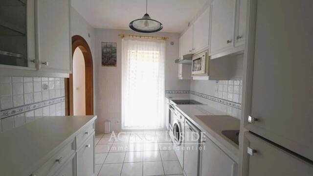 Location Appartement 3 pièces 66.8 m² Ferney-Voltaire 01210