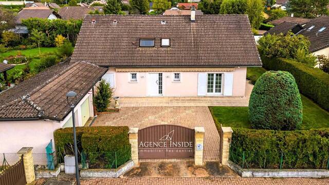 Acheter Maison individuelle 8 pièces 240 m² Ornex 01210