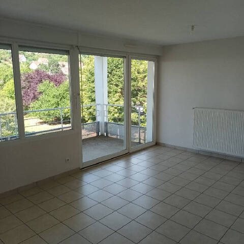 Location Appartement 3 pièces 71.08 m² Thann (68800)