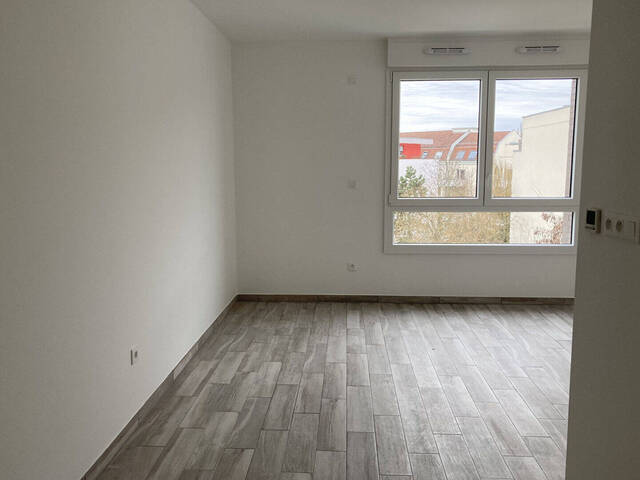 Location Appartement 1 pièce 25 m² Strasbourg (67100)
