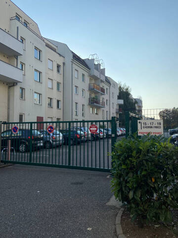 Location parking / box à Strasbourg (67100)