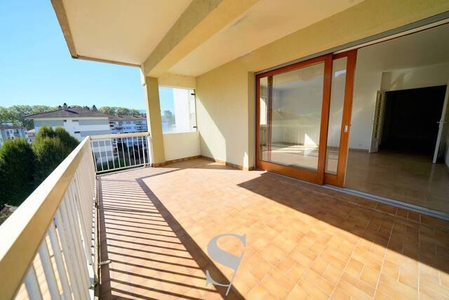 Sold Apartment t5 117 m² Annecy (74000)