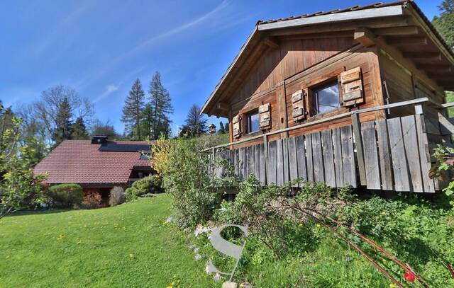 Sale House chalet 7 rooms 216 m² Thônes (74230)