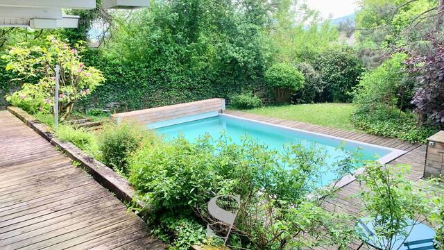 Vente Maison individuelle 5 pièces 195 m² Annecy-le-Vieux (74940)
