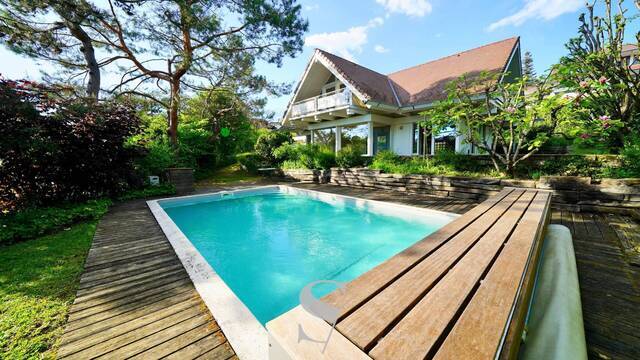 Vente Maison individuelle 5 pièces 195 m² Annecy-le-Vieux (74940)
