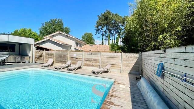 Vente Maison propriété 13 pièces 316 m² Le Teich (33470)
