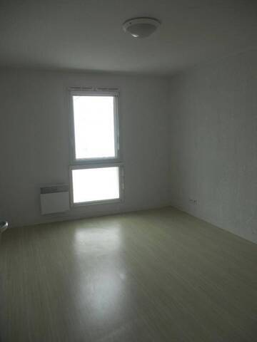 Location Appartement studio 1 pièce 18 m² Nantes 44300 Bourgeonnière-Petit Port