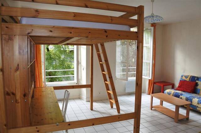 Location Appartement studio 1 pièce 36 m² Nantes 44000