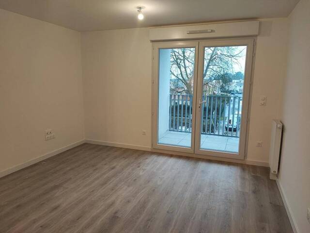 Location Appartement t2 43 m² Rezé 44400