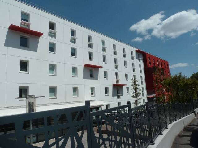 Location Appartement studio 1 pièce 23 m² Nantes 44300 Bourgeonnière-Petit Port