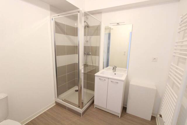 Location Appartement studio 1 pièce 22 m² Saint-Nazaire 44600 CENTRE VILLE - GARE